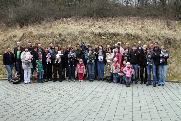 16 Kinder wurden im Jahr 2011 in der Gemeinde Ensdorf geboren.